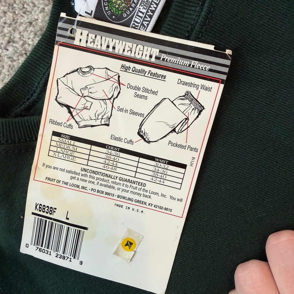 Vintage Fruit of the Loom Heavyweight Sweatshirt Green Made in USA NWT Large - Picture 5 of 5